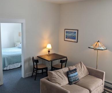 Bristol Hotel | Bristol Suites