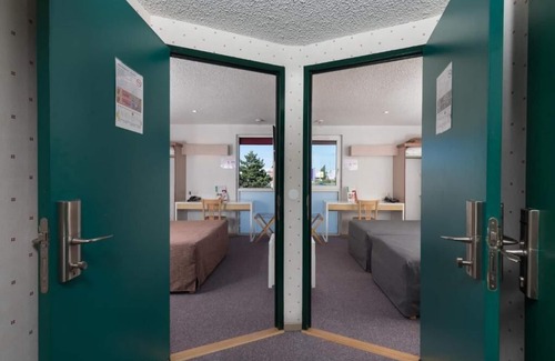 Argentan Hotel | Brit Hotel Argentan