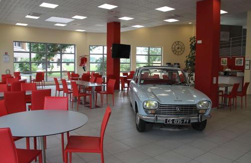 Mormant-sur-Vernisson Hotel | Brit Hotel Montargis