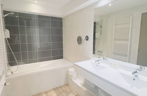 Langueux Hotel | Brit Hotel Saint Brieuc