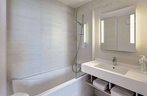 Les Achards Hotel | Brit Hotel Vendee Mer