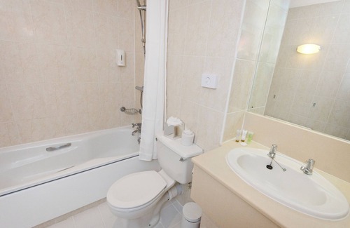 Hook Hotel | Britannia Basingstoke Country Hotel & Spa