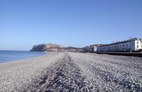 Llandudno House | Britannia Guest House