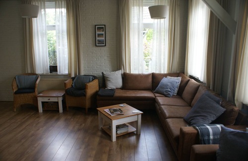 Diever Other | British/Dutch Owned Former Farmhouse (1836) near Picturesque National Park