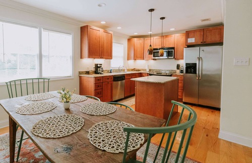 Biloxi Condo | Britt's Creek Condo - the perfect location in Ocean Springs!