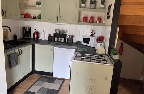 Plouguenast Cottage | Brittany Cottage Sleeps 4, Heated Pool, Free Wifi, Satellite TV, Pet Friendly