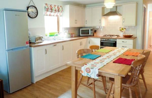 Bradninch House | Broad Ash Lodge