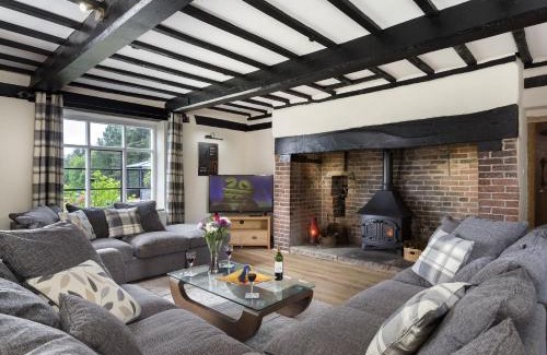Clows Top House | Broad Meadows Farmhouse 8 Guests