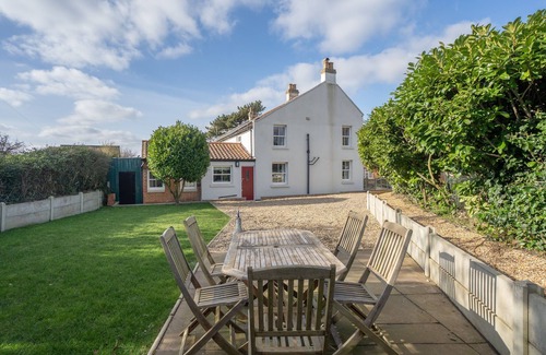 Irstead Apartment | Broads Cottage by East Ruston Cottages