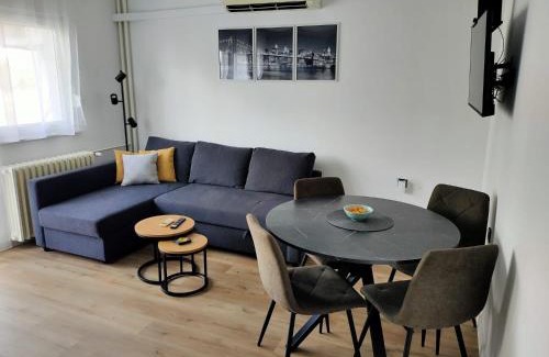 Pozega Apartment | Broadway Apartment