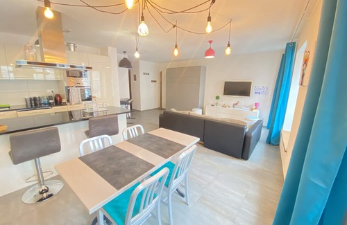 Porrentruy Apartment | Broadway by Stay.Swiss in Old Town - 3 bedrooms - 140m2