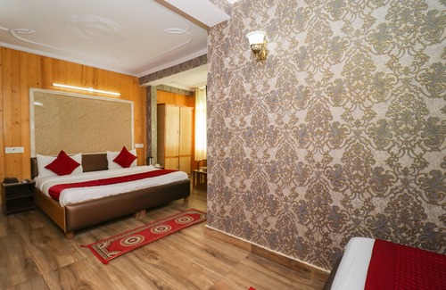 Sanjauli Hotel | Broadway Grand The HM Hotels and Resorts