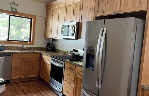 Brockway House | Brockway Springs Lake View Unit- #30