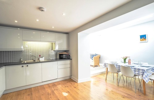 New Quay Cottage | Brodawel, New Quay - Three Bedroom Cottage, Sleeps 6