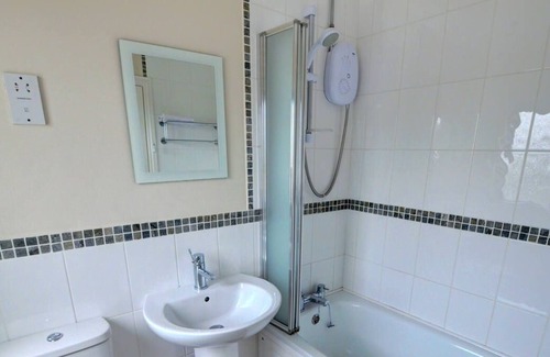 Llanfyrnach House | Brodeg in Llanfyrnach