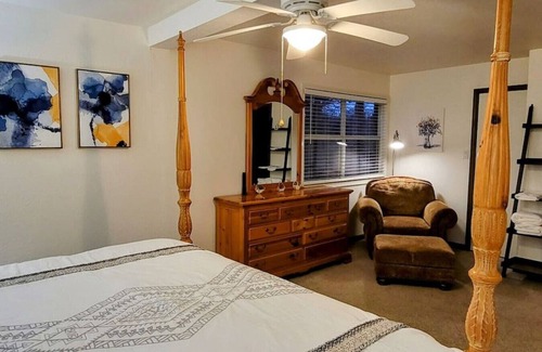Sulphur House | Broken Arrow Getaway