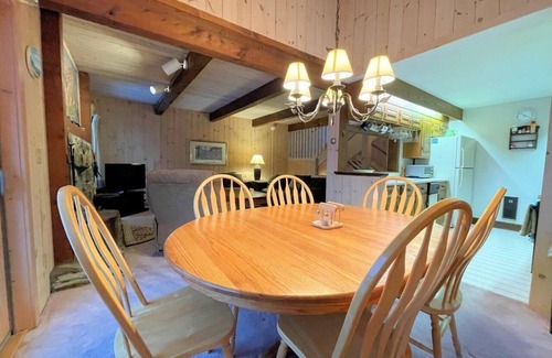 Bromley Mountain House | Bromley's Ridges 3-Level Townhouse just a short walk to the ski trailswith
