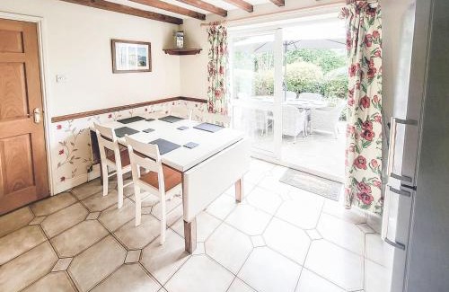 Potter Brompton House | Brompton Lodge