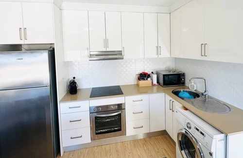 Bronte Apartment | Bronte Beach 2Bedroom Sydney's Best Suburb