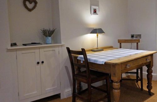 Askrigg House | Brook Cottage Askrigg