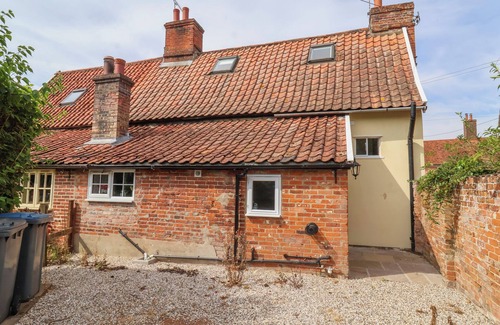 Peasenhall Cottage | Brook Cottage