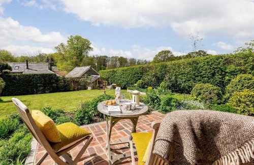 Abbess Roding House | Brook Farm Annex