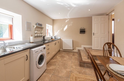 Frodsham Cottage | Brook Farm Barn