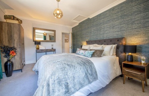 Askrigg House | Brook House