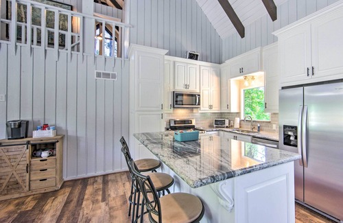 Brookeland Cabin | Brookeland Resort Cabin w/Golf + Lake Access