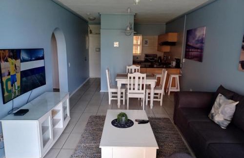 Summerstrand Apartment | Brookes Hill suites no 18