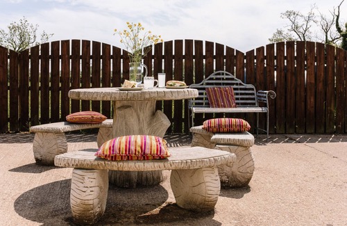 Lisburn Cottage | Brookhall Lodge View Cottage no.86a