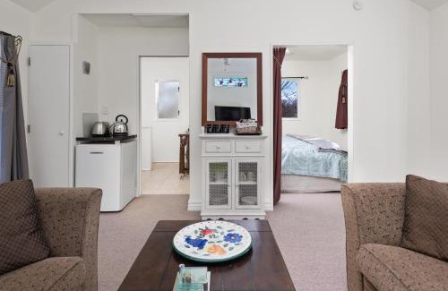 Renwick Apartment | Brookhaven Cottage