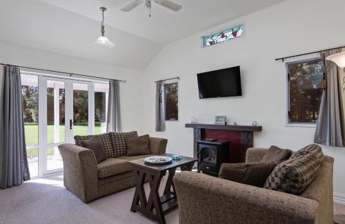 Renwick Apartment | Brookhaven Cottage