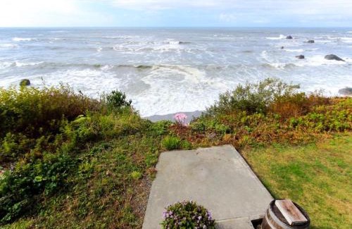 Harbor House | Brookings Oceanfront Estate