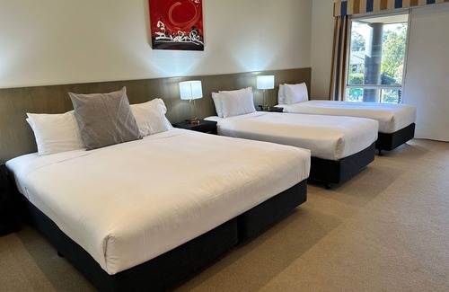 Mornington Hotel | Brooklands of Mornington