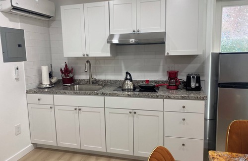 Manhattan Beach Apartment | Brooklyn at the beach- one bedroom