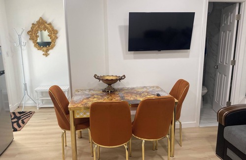 Manhattan Beach Apartment | Brooklyn at the beach- one bedroom