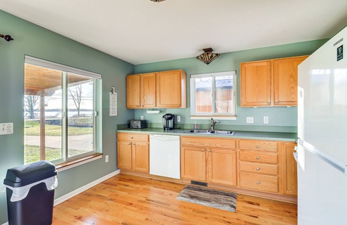 Brooklyn Cottage | Brooklyn Cottage w/Dock - Steps To Wamplers Lake!