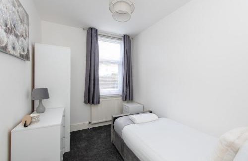 Murton Apartment | Brooklyn Flat
