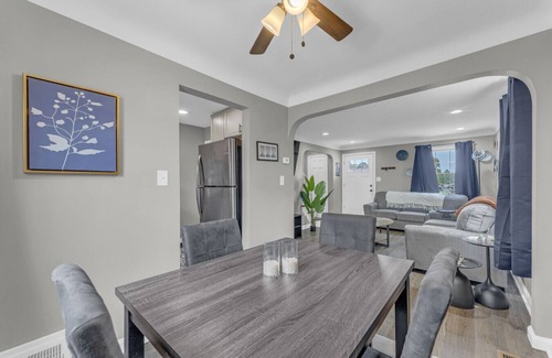 Brooklyn House | Brooklyn Townhome|Updated Kitchen|Spacious Living Room|Sleeps 4
