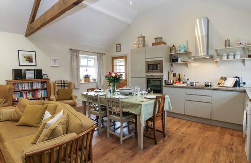 Brancepeth Cottage | Brookside Byre