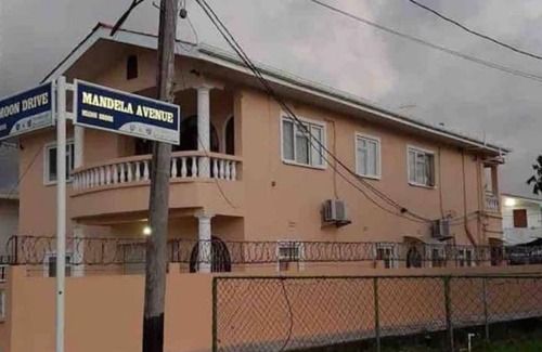 Georgetown Apartment | BROOKVILLE 2 BEDROOM- GROUND FLOOR