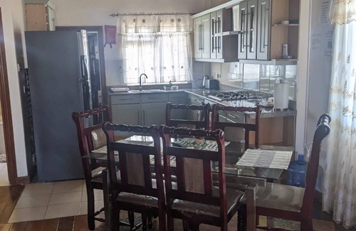 Georgetown Apartment | BROOKVILLE 2 BEDROOM- TOP FLOOR