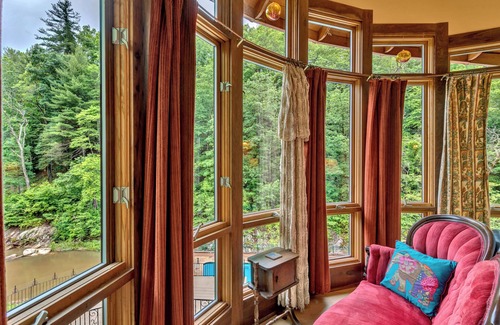 Boones Mill House | Brookwood House-Event Venue+Pool+Waterfront Property