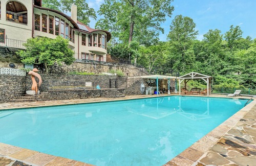 Boones Mill House | Brookwood House-Event Venue+Pool+Waterfront Property