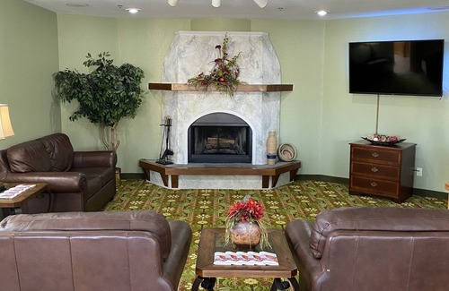 Branson Hotel | Brookwood Inn