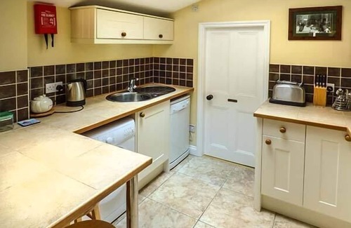 Staithes Cottage | BROOMHILL VIEW, family friendly, with open fire in Staithes