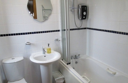 Balloch Bed & Breakfast | Broomlea