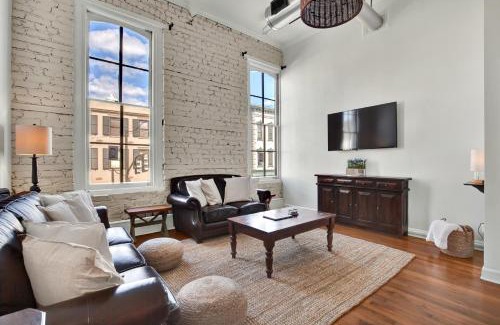 Historic District - North Apartment | Broughton Retreat