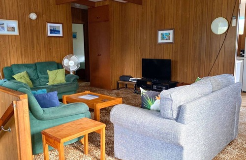 Broulee House | Broulee Beach House - Family Home in Broulee